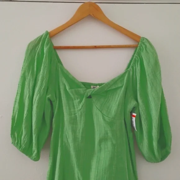 Billabong Sol Puff Sleeve Mini Dress. Size M - Picture 6 of 16